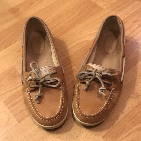 Sperry - Picture 3 of 3